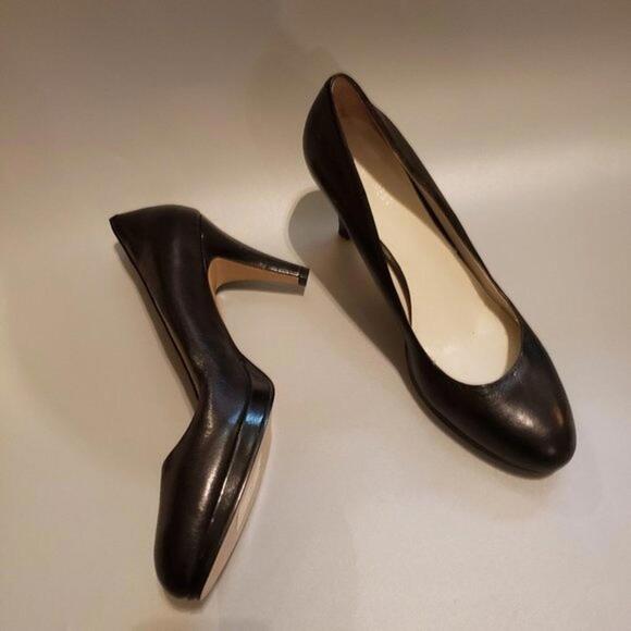 New Nine west black leather classic heels 9.5 (bin 2) - Picture 1 of 7